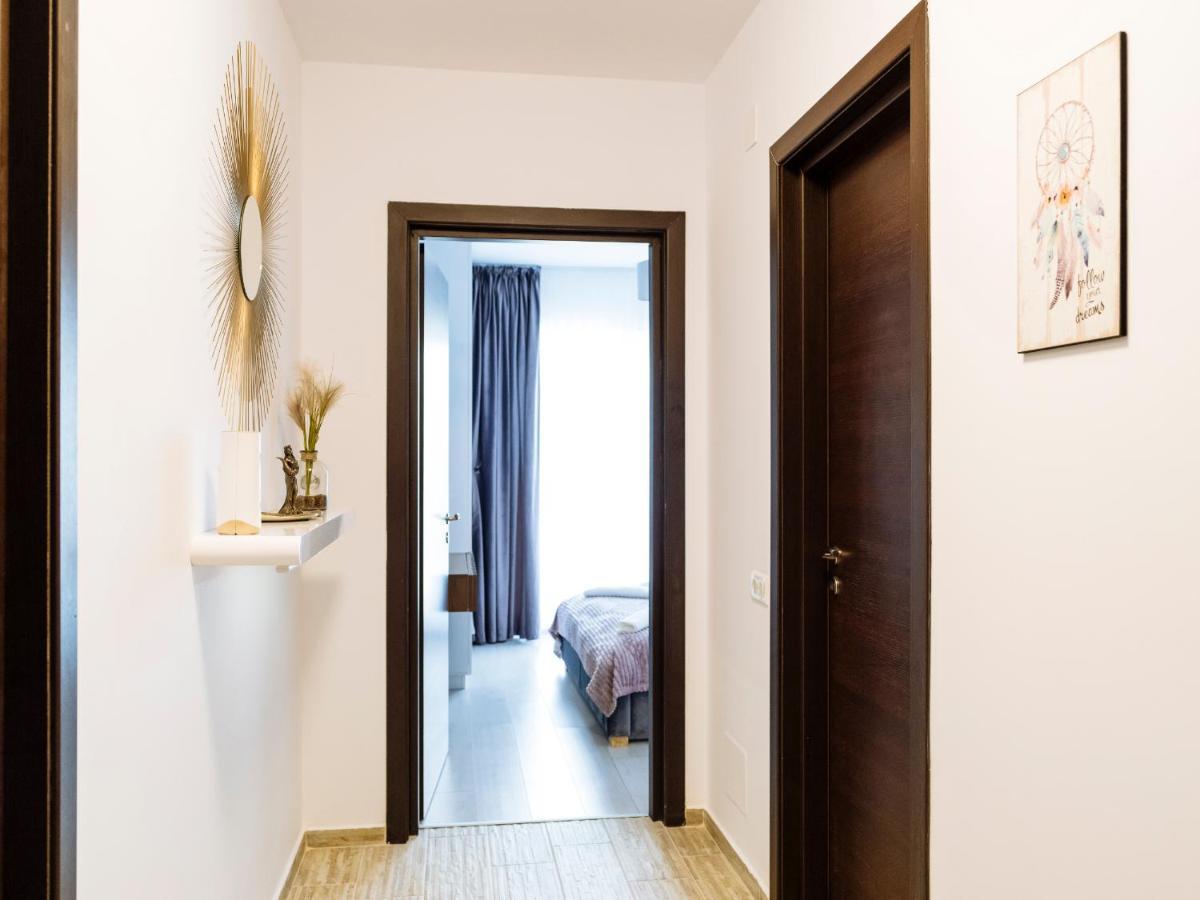 Cozy Special Pallady Apartament With Garden & Courtyard Bukarest Exterior foto