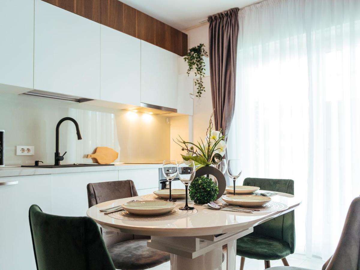 Cozy Special Pallady Apartament With Garden & Courtyard Bukarest Exterior foto